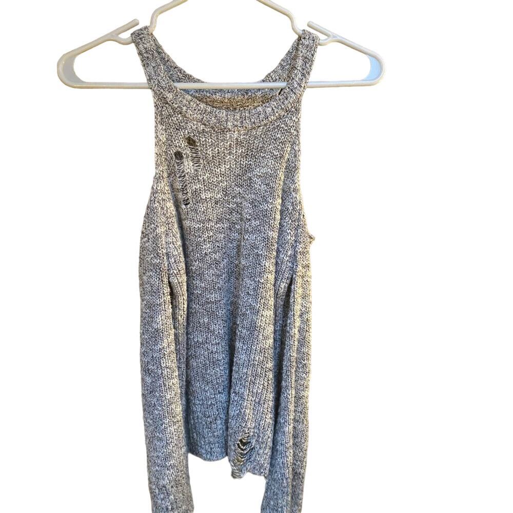 NWOT Hollister Cold Shoulder Distressed Sweater XS